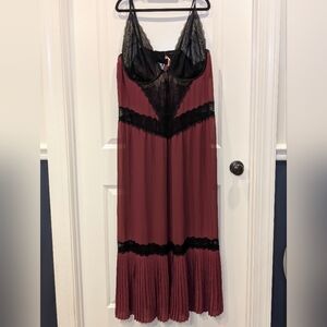 Cacique Burgundy and Black Lace Chemise
